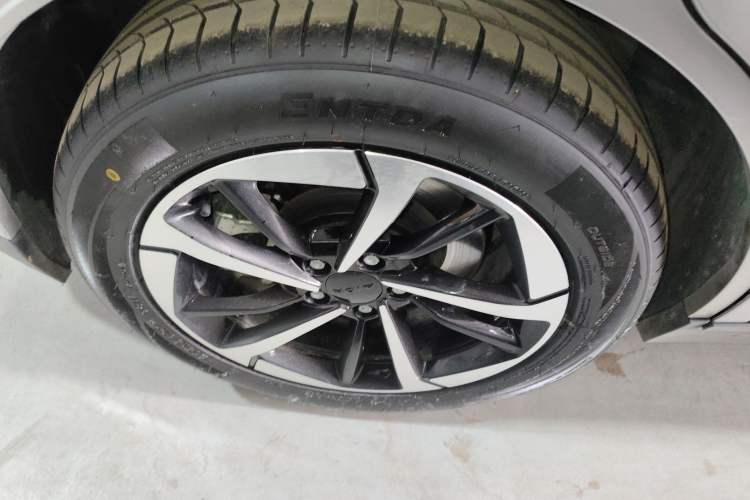 Used AION Y 2025 Plus 510 Smart Edition Exterior 5