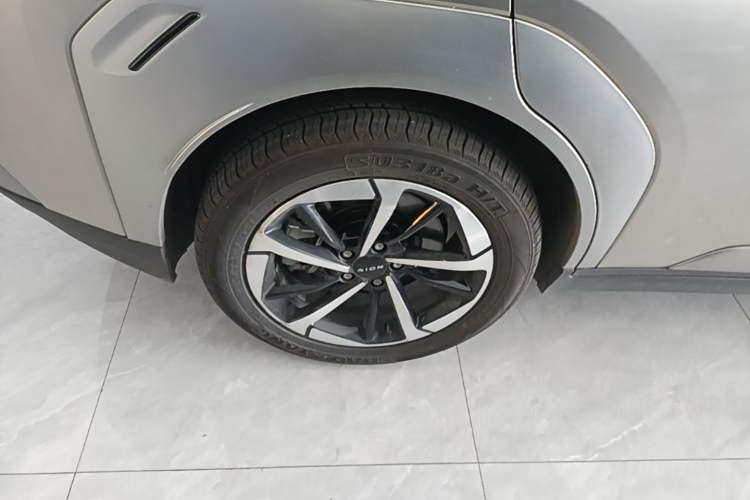 Used AION Y 2025 Plus 510 Smart Edition Exterior 5