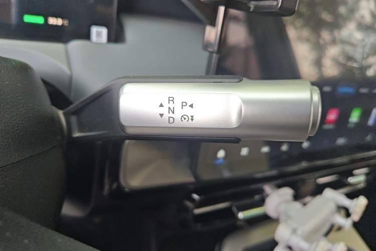 Used AION Y 2025 Plus 510 Zhihao Edition Gear Lever