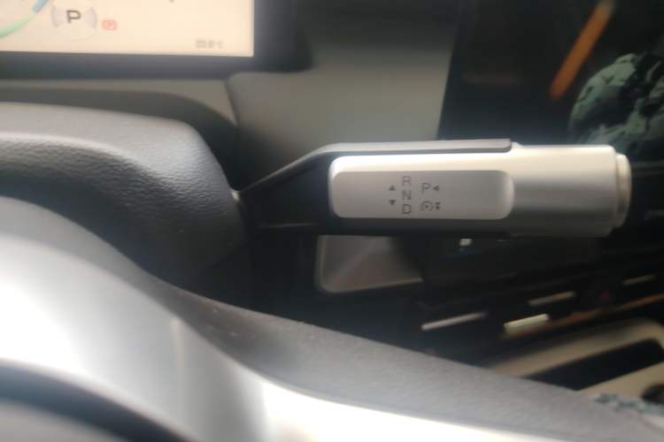 Used AION Y 2025 Plus 510 Zhihao Edition Gear Lever