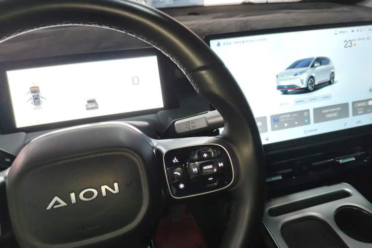 Used AION Y 2025 Plus 510 Smart Edition Gear Lever