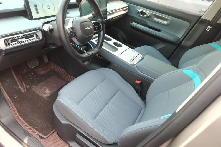 Used AION Y 2025 Plus 510 Enjoy Edition Left Front Seat