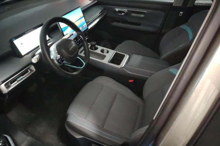 Used AION Y 2025 Plus 510 Enjoy Edition Left Front Seat