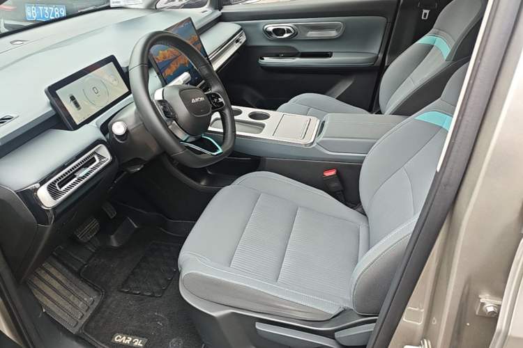 Used AION Y 2025 Plus 510 Enjoy Edition Left Front Seat