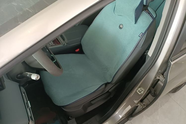 Used AION Y 2025 Plus 510 Smart Edition Left Front Seat