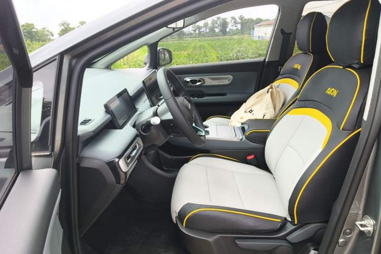 Used AION Y 2025 Plus 510 Smart Edition Left Front Seat
