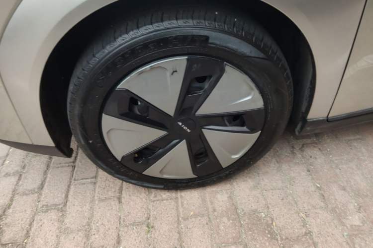 Used AION Y 2025 Plus 430 Smart Edition Left Front Wheel Hub