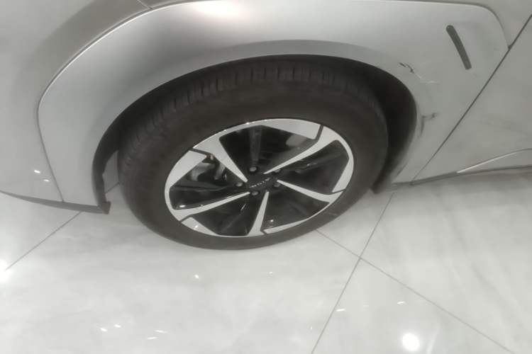 Used AION Y 2025 Plus 510 Zhihao Edition Left Front Wheel Hub