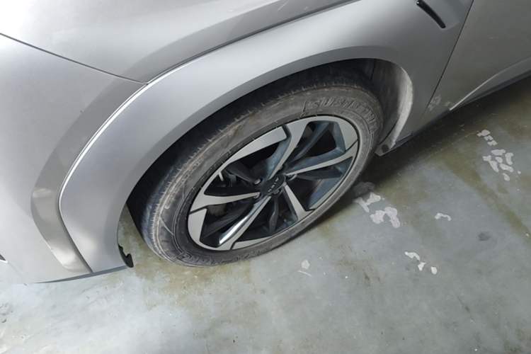 Used AION Y 2025 Plus 510 Enjoy Edition Left Front Wheel Hub