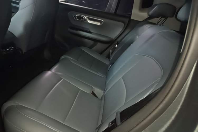 Used AION Y 2025 Plus 510 Zhihao Edition Left Rear Seat