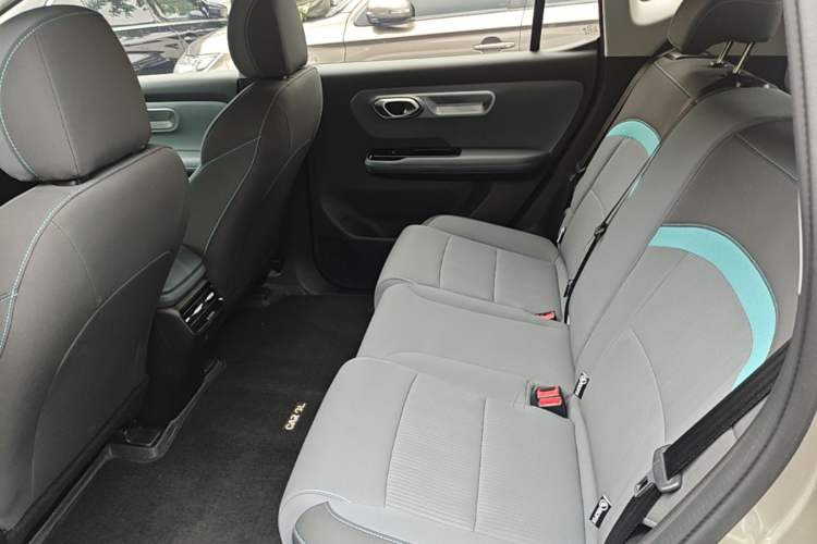 Used AION Y 2025 Plus 510 Enjoy Edition Left Rear Seat