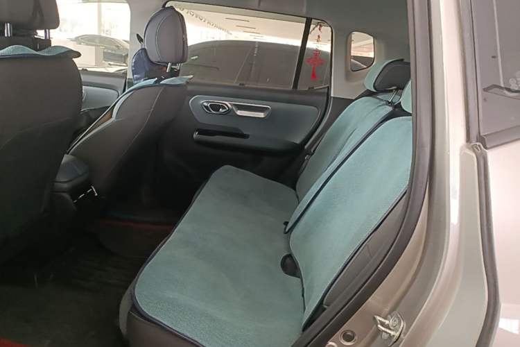 Used AION Y 2025 Plus 510 Smart Edition Left Rear Seat