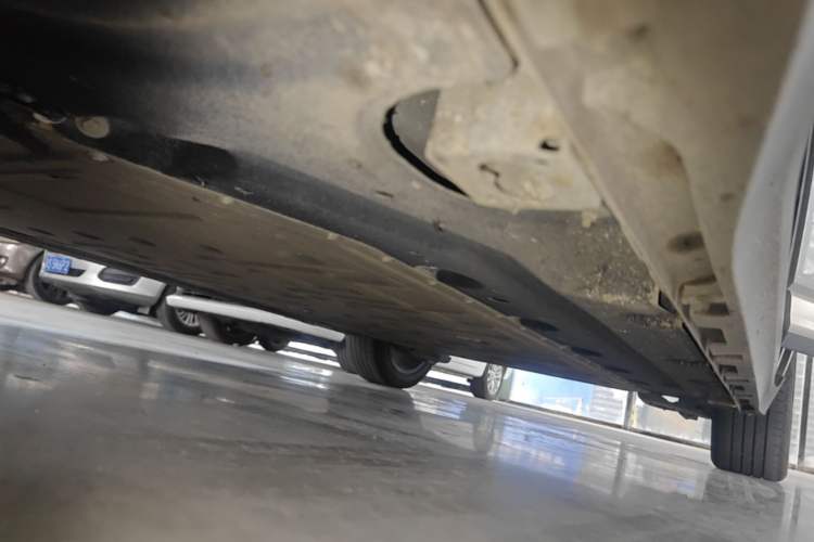 Used AION Y 2025 Plus 510 Smart Edition Left Side Sill