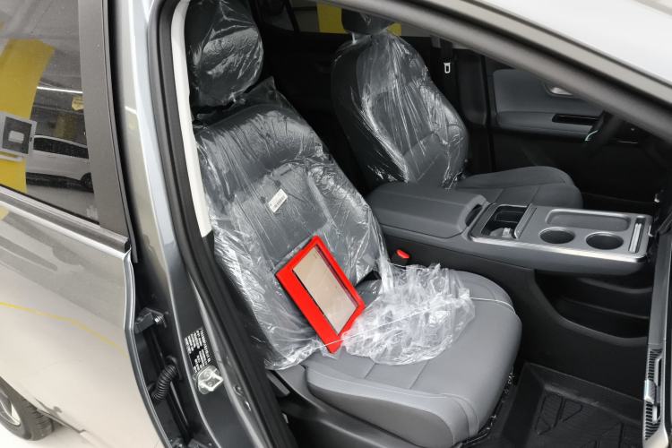 Used AION Y 2025 Plus 510 Smart Edition Right Front Seat