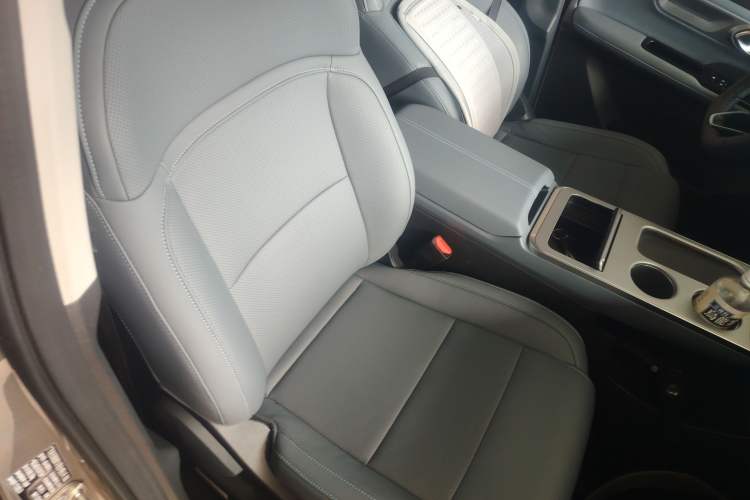 Used AION Y 2025 Plus 510 Zhihao Edition Right Front Seat