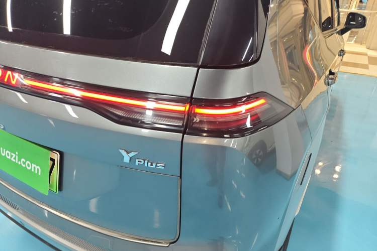 Used AION Y 2025 Plus 510 Smart Edition Right Rear Taillight
