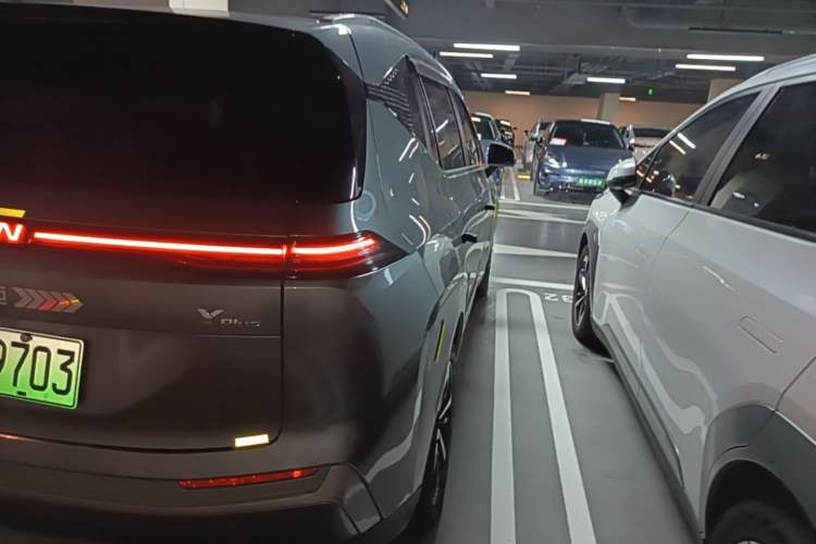 Used AION Y 2025 Plus 510 Zhihao Edition Right Rear Taillight