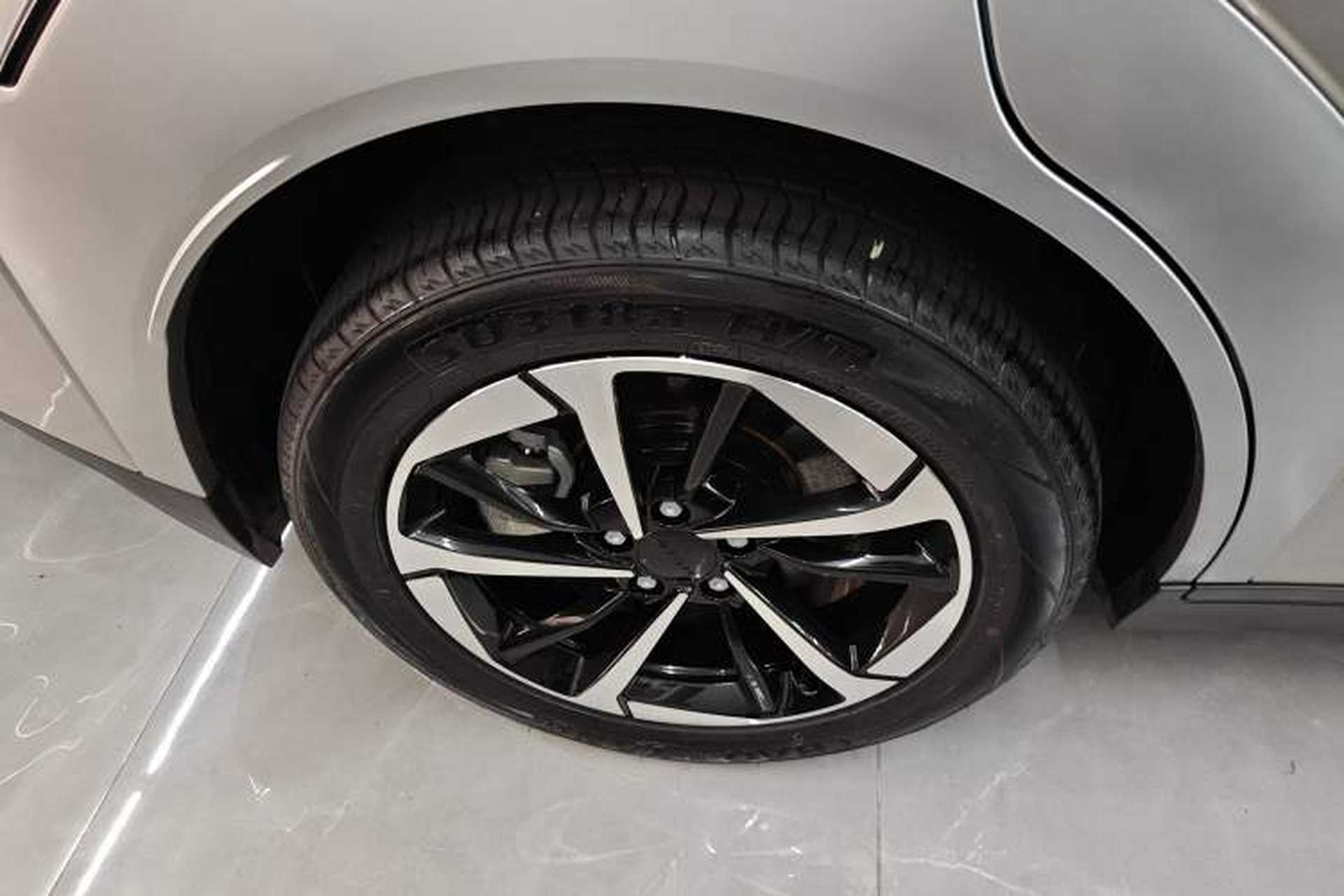 Used AION Y 2025 Plus 510 Smart Edition Right Rear Wheel Hub