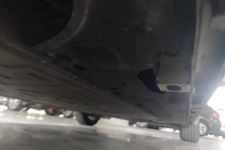 Used AION Y 2025 Plus 510 Smart Edition Right Side Sill