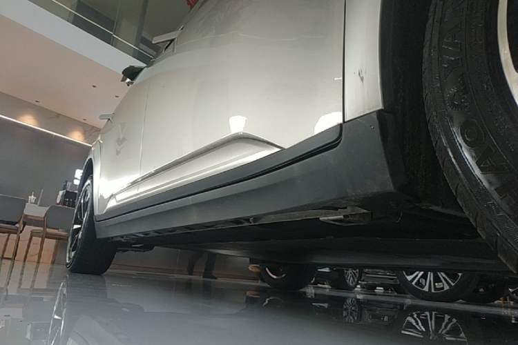 Used AION Y 2025 Plus 510 Zhihao Edition Right Side Sill