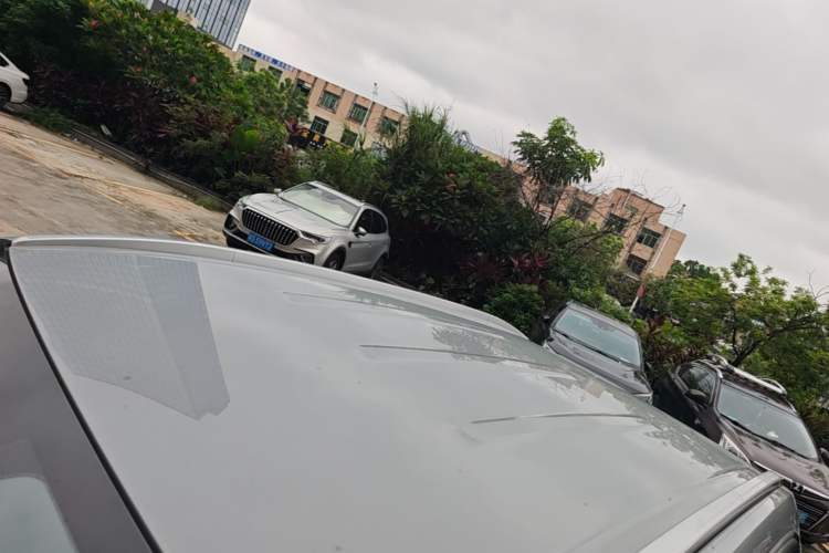 Used AION Y 2025 Plus 510 Enjoy Edition Roof