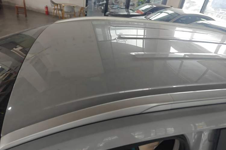 Used AION Y 2025 Plus 510 Smart Edition Roof