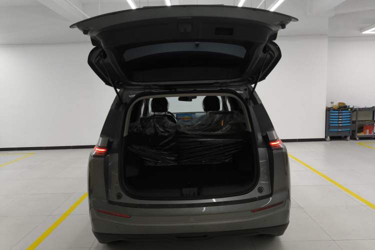 Used AION Y 2025 Plus 510 Smart Edition Trunk