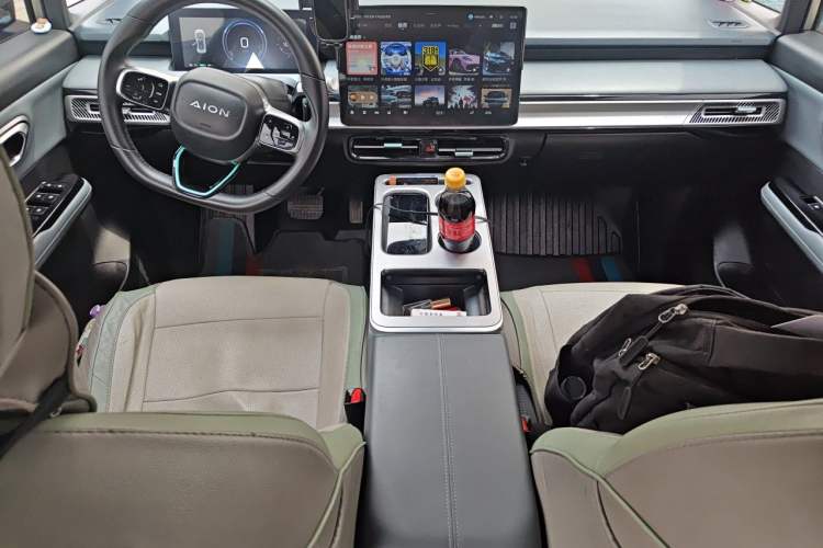 Used AION Y 2025 Plus 510 Enjoy Edition Center Console