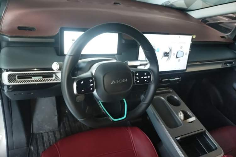 Used AION Y 2025 Plus 510 Enjoy Edition Center Console