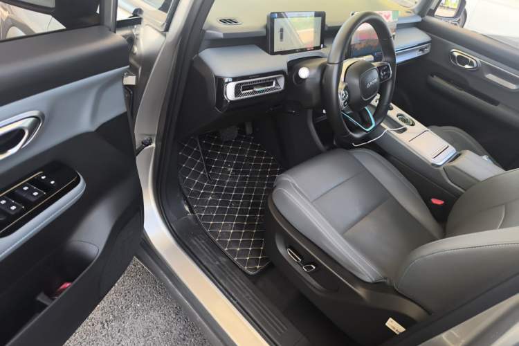 Used AION Y 2025 Plus 510 Zhihao Edition Driver Seat