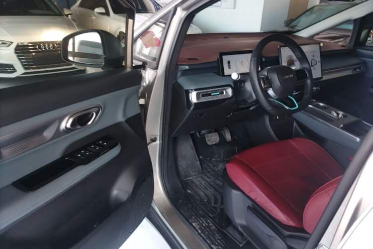 Used AION Y 2025 Plus 510 Enjoy Edition Driver Seat