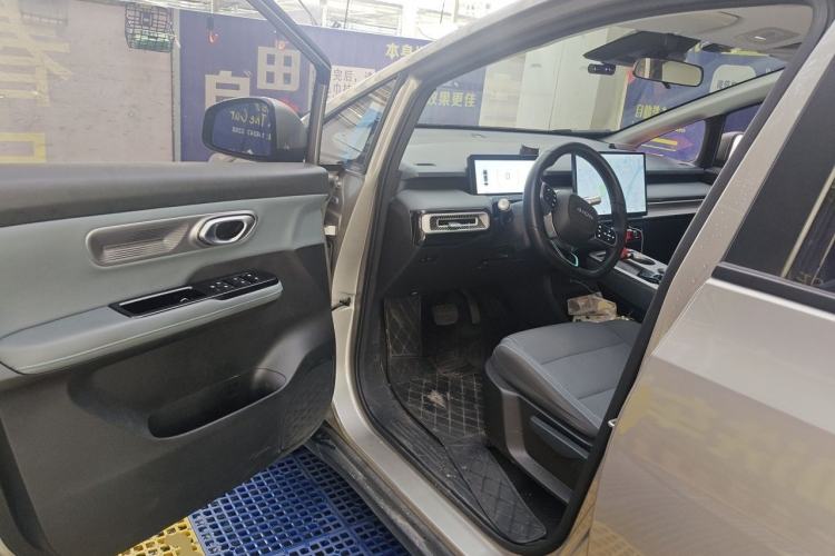 Used AION Y 2025 Plus 510 Enjoy Edition Driver Seat