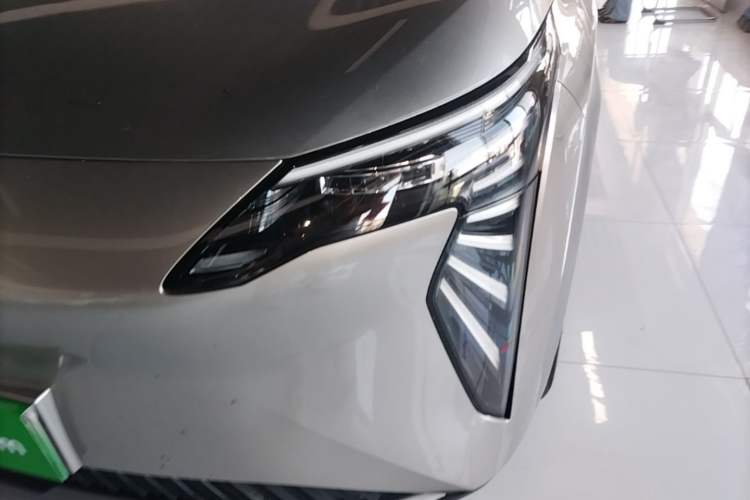 Used AION Y 2025 Plus 510 Enjoy Edition Left Front Headlight