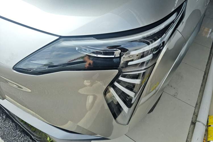 Used AION Y 2025 Plus 510 Enjoy Edition Left Front Headlight