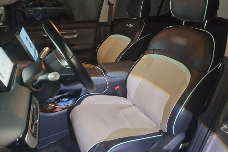 Used AION Y 2025 Plus 510 Smart Edition Left Front Seat