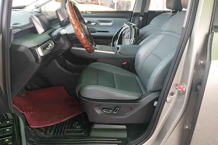 Used AION Y 2025 Plus 510 Zhihao Edition Left Front Seat