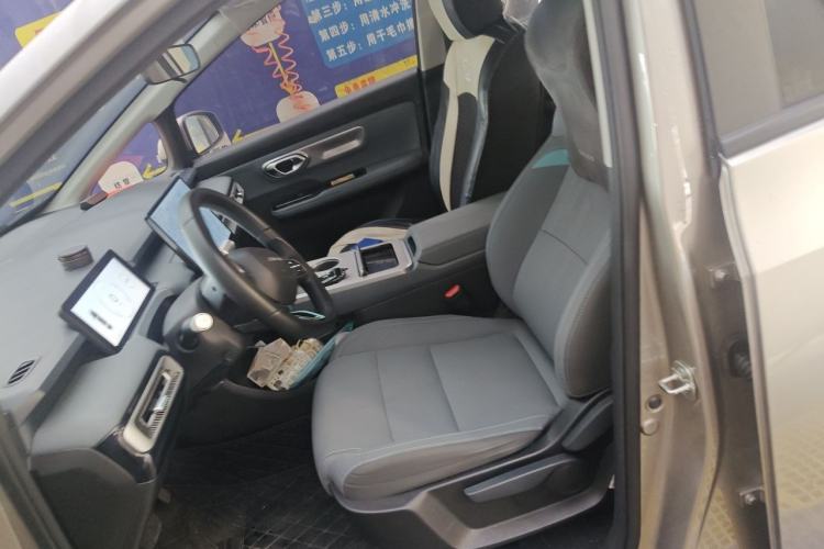 Used AION Y 2025 Plus 510 Enjoy Edition Left Front Seat