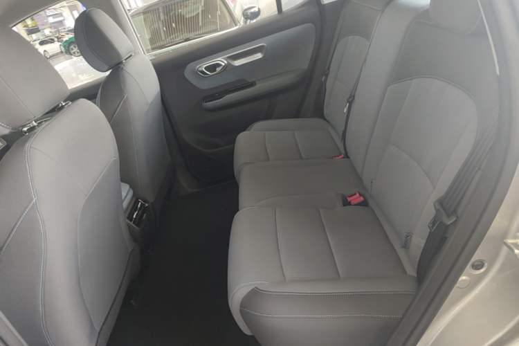 Used AION Y 2025 Plus 510 Smart Edition Left Rear Seat