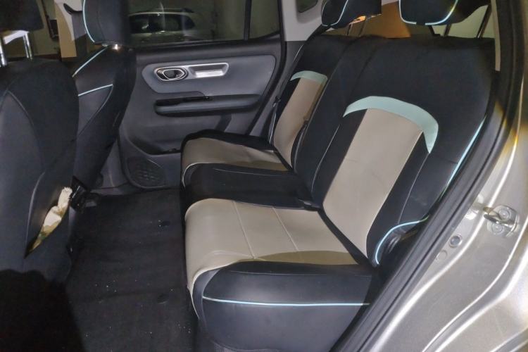 Used AION Y 2025 Plus 510 Smart Edition Left Rear Seat