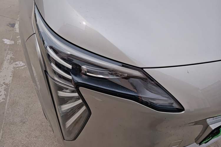Used AION Y 2025 Plus 510 Enjoy Edition Right Front Headlight