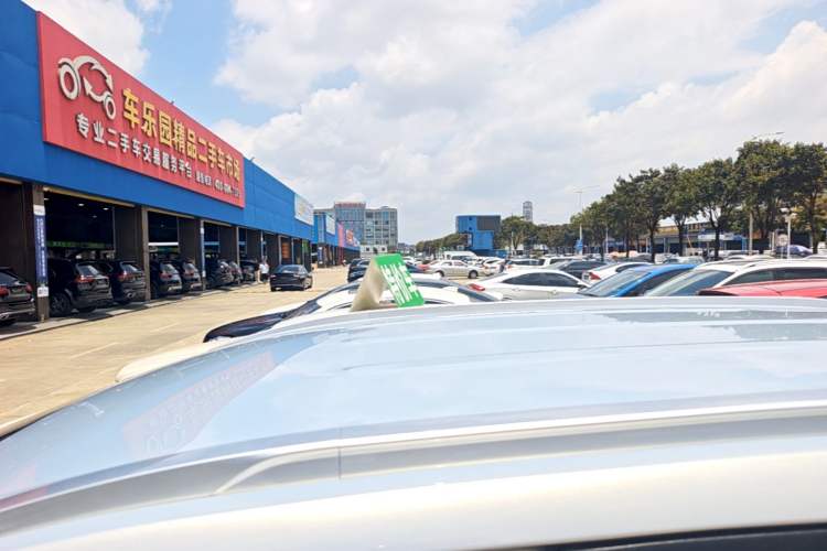 Used AION Y 2025 Plus 510 Smart Edition Roof
