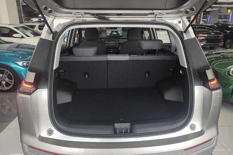 Used AION Y 2025 Plus 510 Smart Edition Trunk