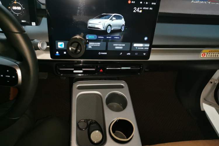 Used AION Y 2025 Plus 510 Zhihao Edition Audio And AC Panel