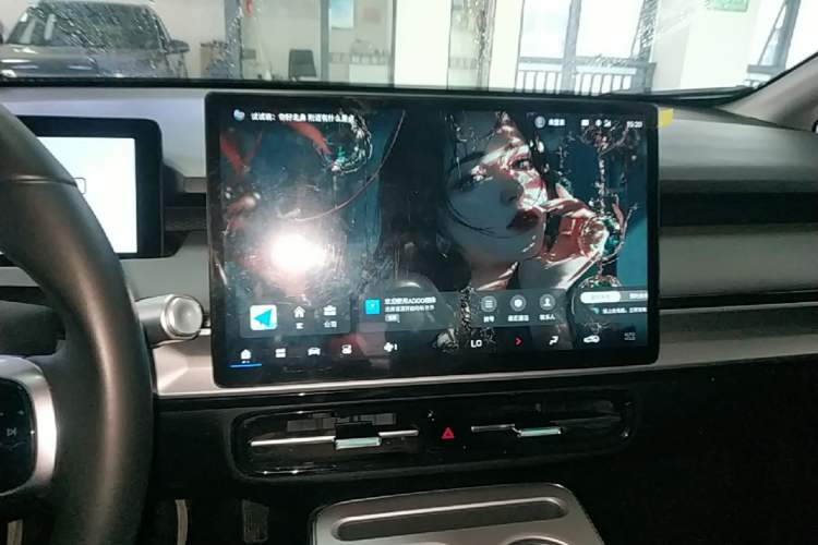 Used AION Y 2025 Plus 510 Smart Edition Audio And AC Panel
