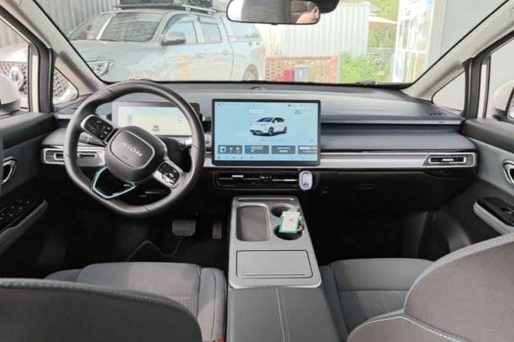 Used AION Y 2025 Plus 510 Enjoy Edition Center Console