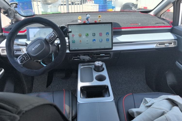 Used AION Y 2025 Plus 510 Enjoy Edition Center Console