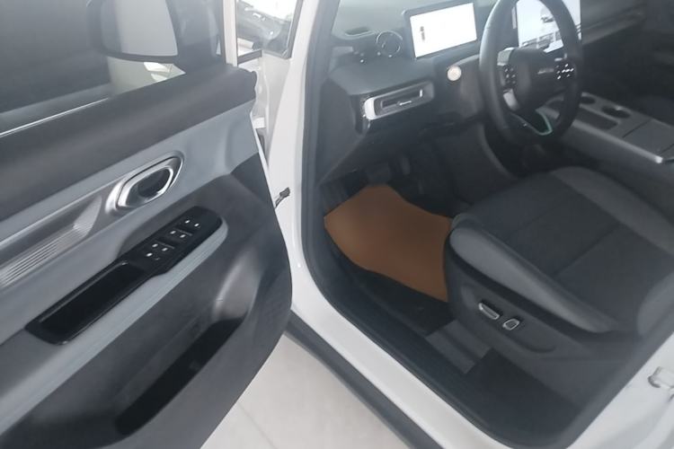 Used AION Y 2025 Plus 510 Zhihao Edition Driver Seat