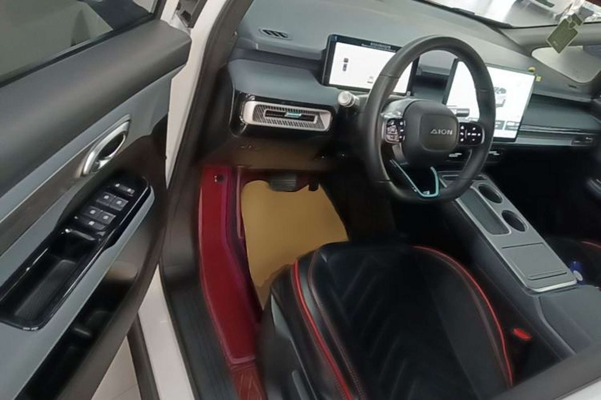 Used AION Y 2025 Plus 430 Smart Edition Driver Seat