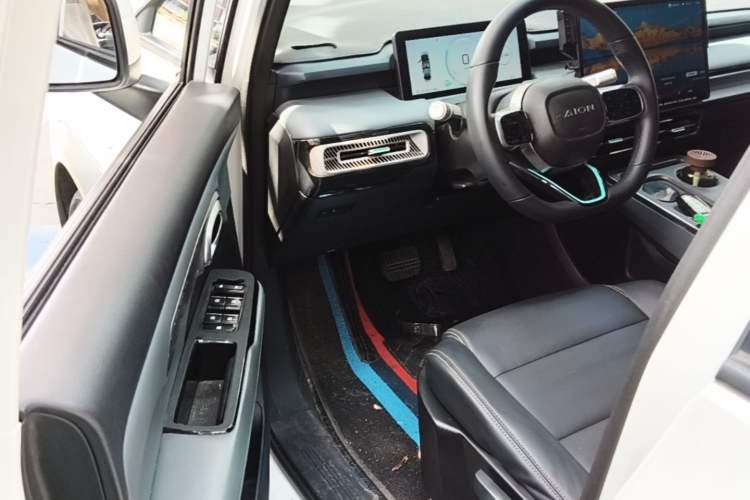 Used AION Y 2025 Plus 510 Smart Edition Driver Seat