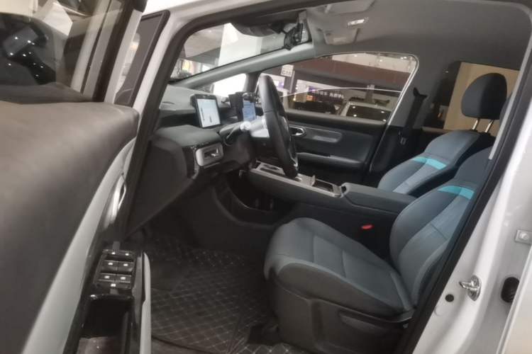 Used AION Y 2025 Plus 510 Enjoy Edition Driver Seat